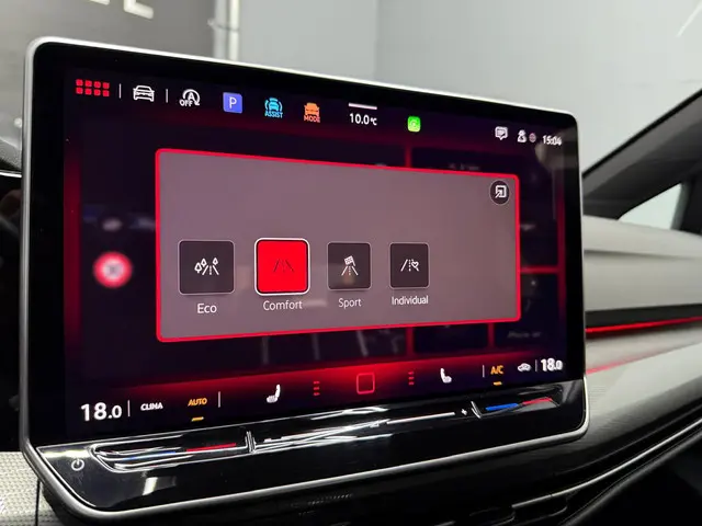 Volkswagen Golf 8.5 1.5 eTSI 50 Edition 2024 Benzine 19