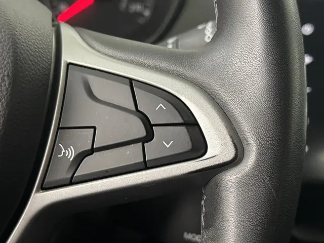 Dacia Duster 1.3 TCe 150 Journey 2023 Benzine 22