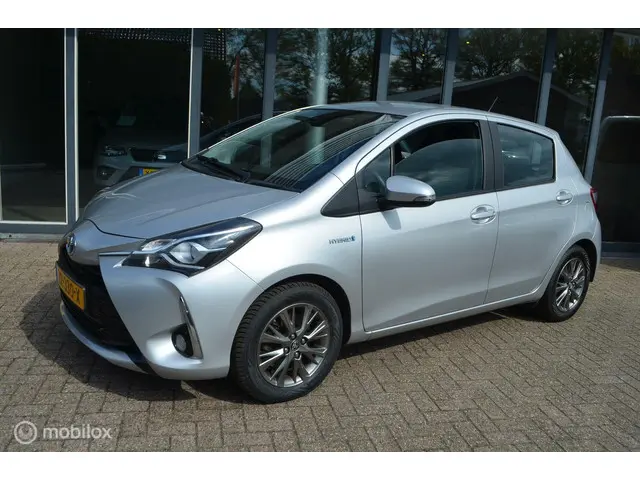 Toyota Yaris 2