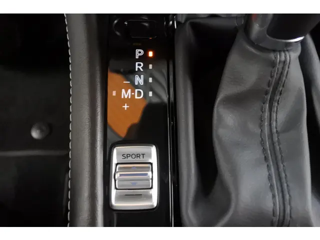 Mazda CX-3 2.0 121pk Automaat Luxury 2020 Benzine 11