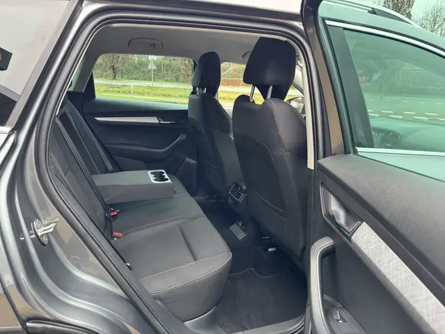 Škoda Karoq 1.5 TSI DSG ACT Ambition 2024 Benzine 5