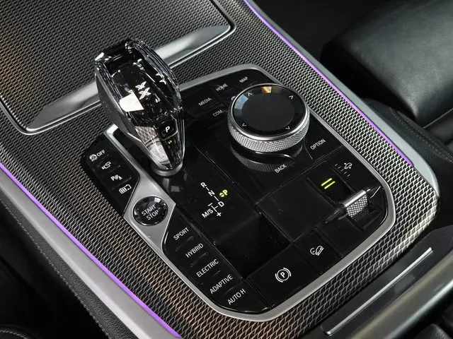 BMW X5 xDrive45e M SPORT 2021 Hybride Benzine 22