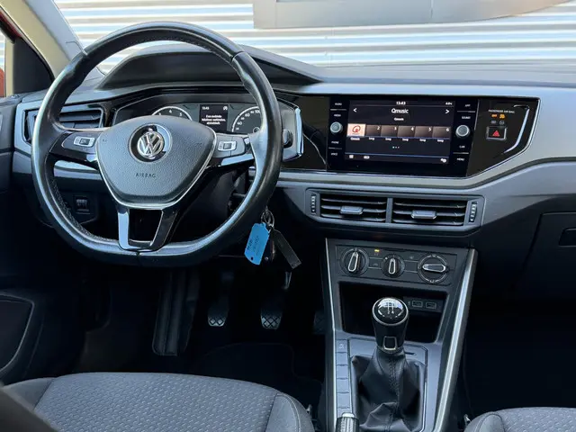 Volkswagen Polo 1.0 TSI Beats 2019 Benzine 8