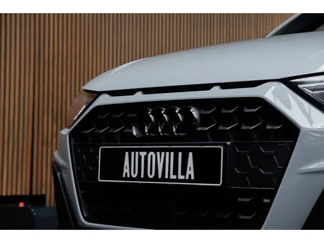 Audi A1 Sportback 40 TFSI S- Line 2023 Benzine 10