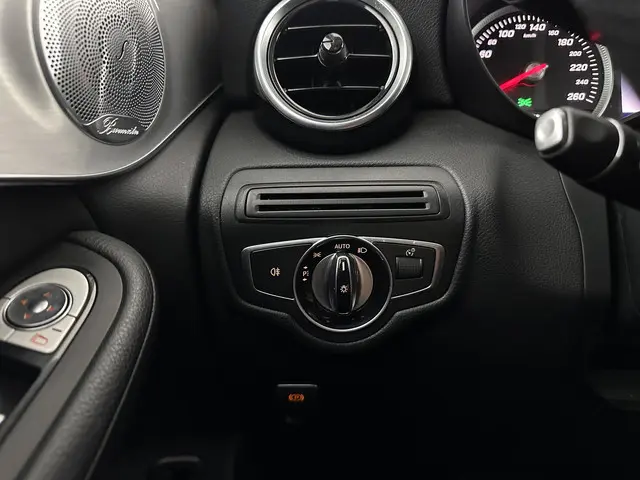 Mercedes-Benz GLC 220 d 4MATIC Ambition 2016 Diesel 19