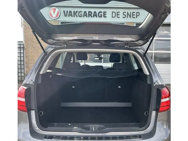 Mercedes-Benz B-Klasse 180 Ambition 2016 Benzine 9