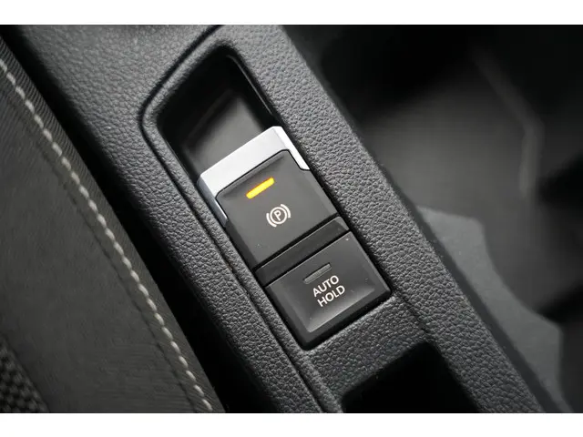 Volkswagen T-Roc 1.0 TSI Life 2023 Benzine 31