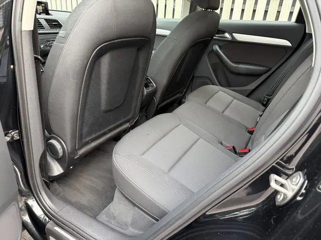 Audi Q3 1.4 TFSI S-Line / 1e eigenaar 2017 Benzine 27