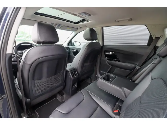 Kia Niro 1.6 GDi PHEV ExecutiveLine 2022 Hybride Benzine 9