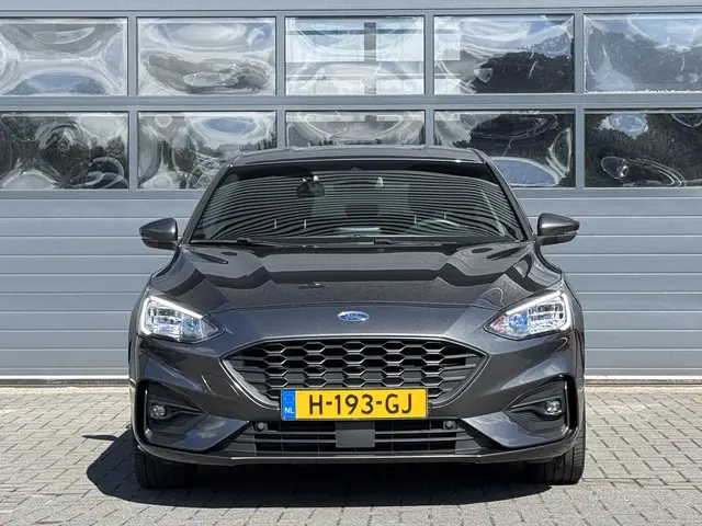 Ford Focus 1.0 ECOBOOST ST LINE BUSINESS 2020 Benzine 15
