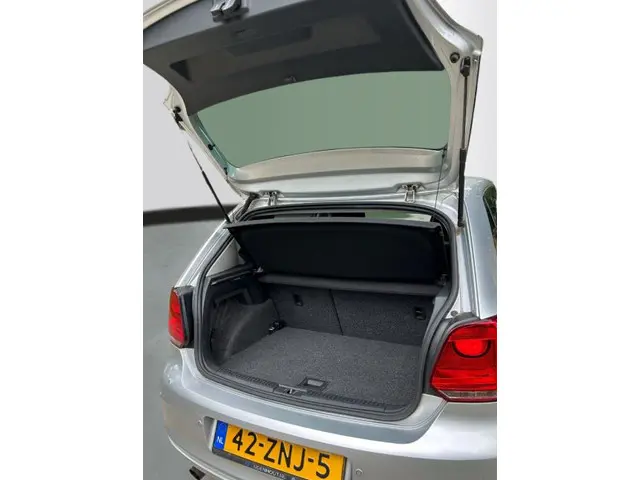 Volkswagen Polo 1.2 TSI 90pk 2013 Benzine 7