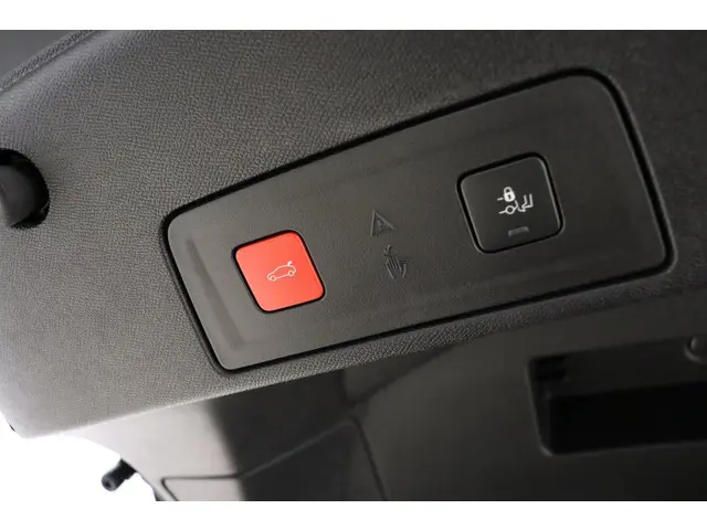 Peugeot 508 1.6 HYbrid 180 Allure 2025 Hybride Benzine 13