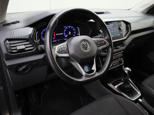 Volkswagen T-Cross 1.0TSI/95PK R Line 2019 Benzine 4