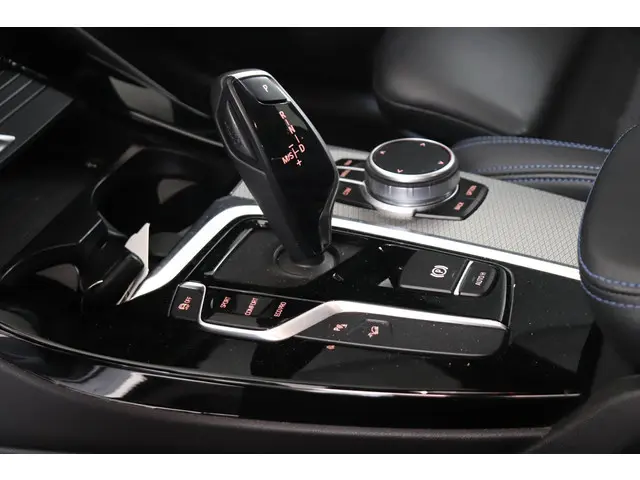 BMW X3 xDrive30i High Executive 2020 Benzine 27