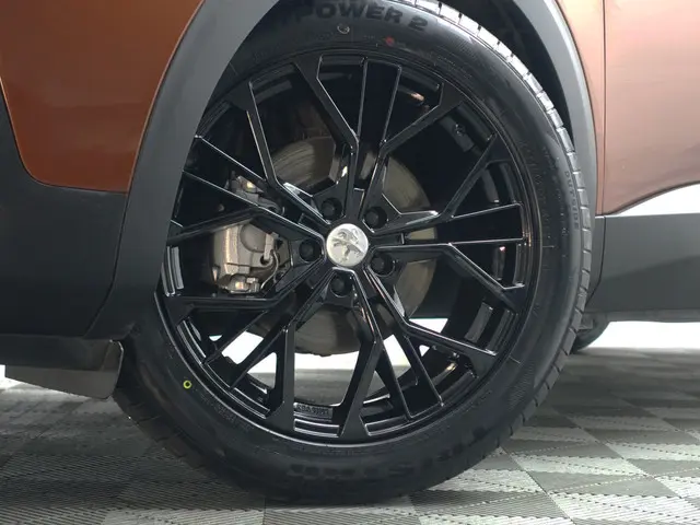 Peugeot 3008 1.2 PureTech GT Premium- 2020 Benzine 28