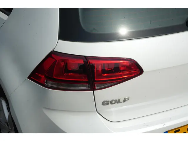 Volkswagen Golf 1.2 TSI Highline 2013 Benzine 9