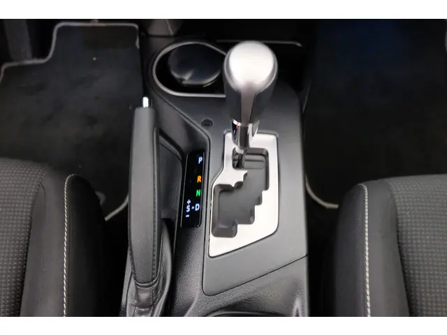 Toyota RAV4 2.5 Hybrid Dynamic 2019 Hybride Benzine 11