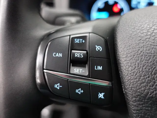 Ford Transit Custom 300 2.0 TDCI L2H1 Trend 2023 Diesel 15