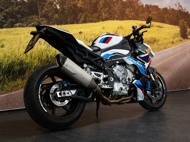 BMW M 1000 R Sport Akrapovic - Keyless 2023 Benzine 4