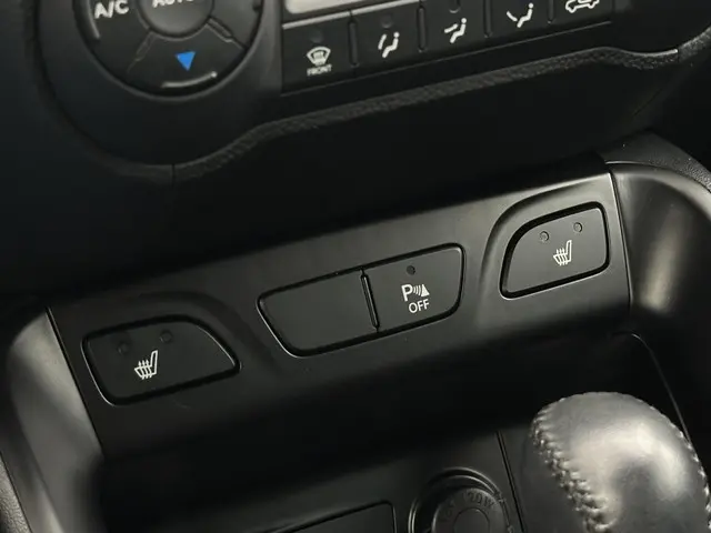 Hyundai ix35 2.0i Business Edition 2013 Benzine 22