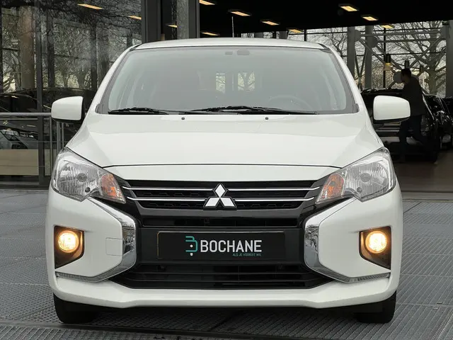 Mitsubishi Space Star 1.2 Cool+ 2021 Benzine 18