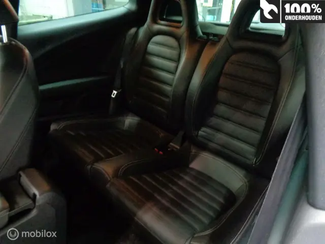 Volkswagen Scirocco 2.0 TSI 2014 Benzine 8