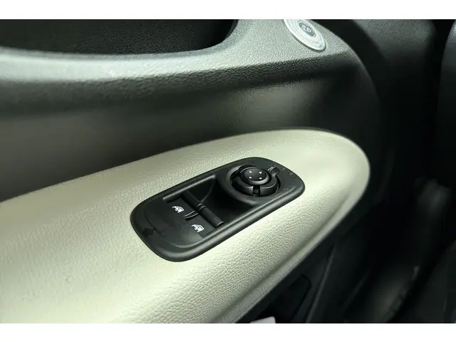 Fiat 500 3+1 La Prima 42 kWh 2026 Elektrisch 16