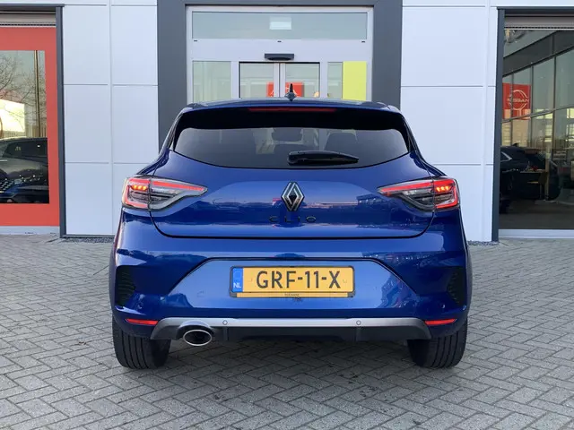 Renault Clio 1.0 TCe 90 GPF esprit Alpine 2024 Benzine 15