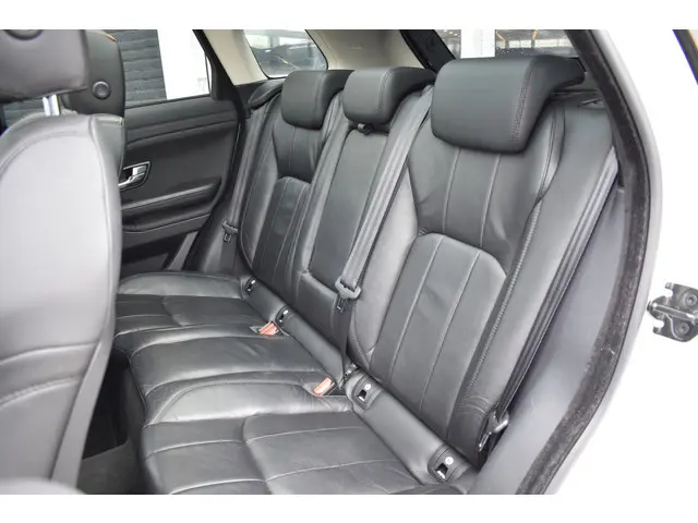 Land Rover Range Rover Evoque 240 Si4 SE 2016 Benzine 10