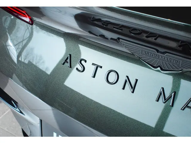 Aston Martin V8 Volante DB12 4.0 2024 Benzine 7