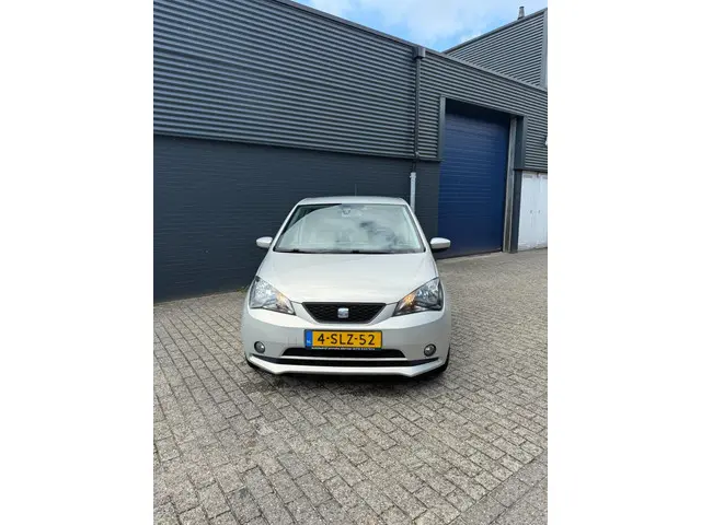 SEAT Mii 1.0 Reference 2014 Benzine 2