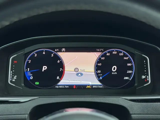 Volkswagen Arteon 2.0 TSI R-Line 2019 Benzine 31