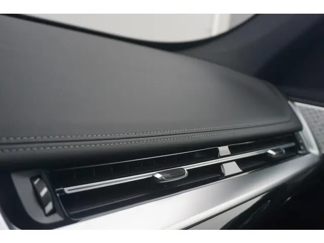 BMW iX1 eDrive20 2024 Elektrisch 22