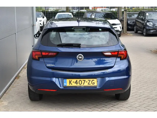 Opel Astra 1.2 Edition 2021 Benzine 6