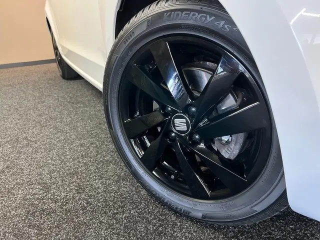SEAT Mii 1.0 Sport Dynamic 2014 Benzine 9