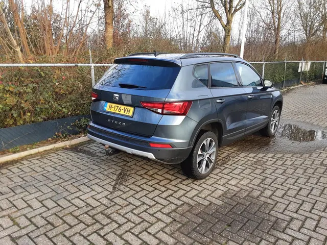 SEAT Ateca 1.0 EcoTSI Style Business Intense 2020 Benzine 2
