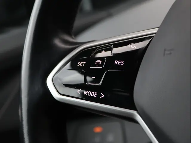Volkswagen ID.4 First 77 kWh 2020 Elektrisch 39