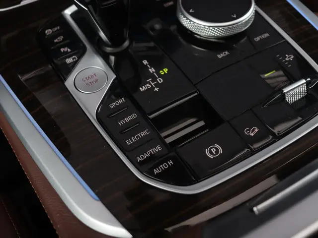 BMW X5 xDrive45e 2021 Hybride Benzine 23