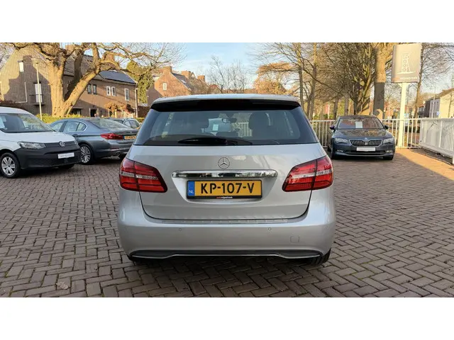 Mercedes-Benz B-Klasse 180 Ambition 2016 Benzine 8