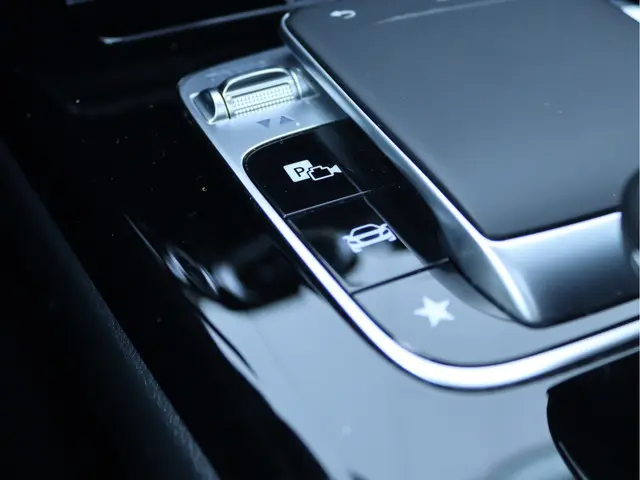 Mercedes-Benz A-Klasse 200 AMG-line 2019 Benzine 59