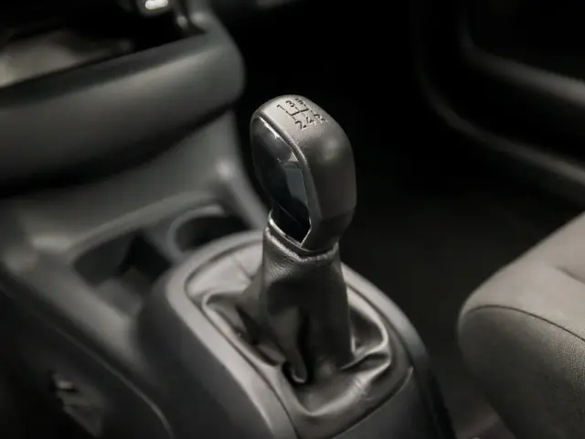 Citroën C4 Cactus 1.2 PureTech Shine 2016 Benzine 9