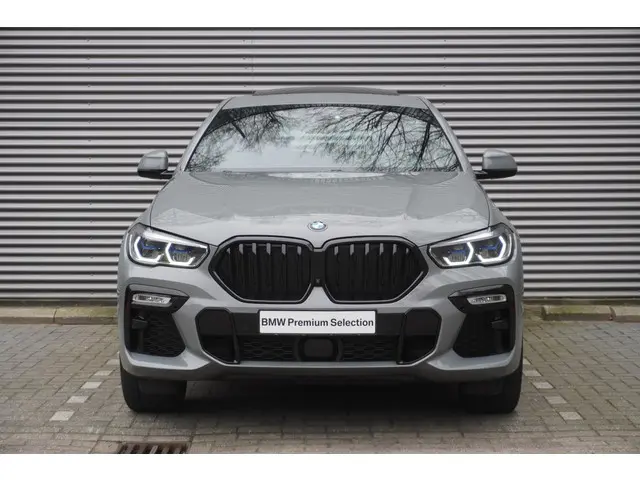BMW X6 xDrive40i Executive 2021 Benzine 3