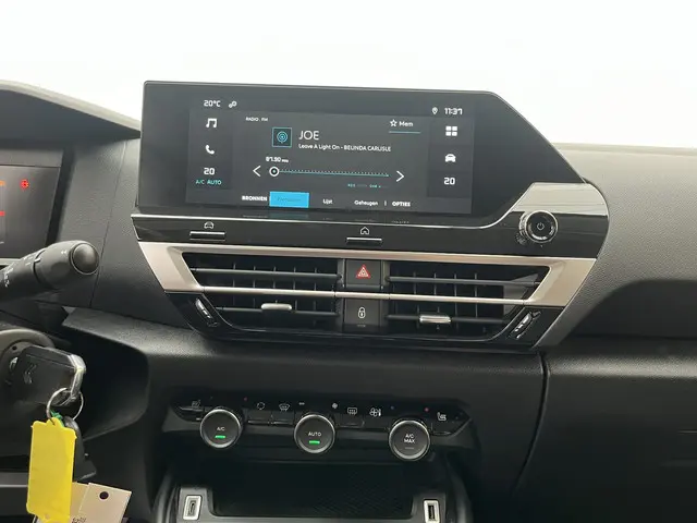 Citroën ë-C4 Feel 50 kWh 2022 Elektrisch 11