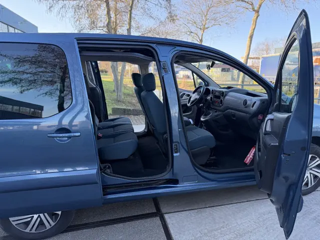 Citroën Berlingo 1.2 PureTech XTR 2017 Benzine 10