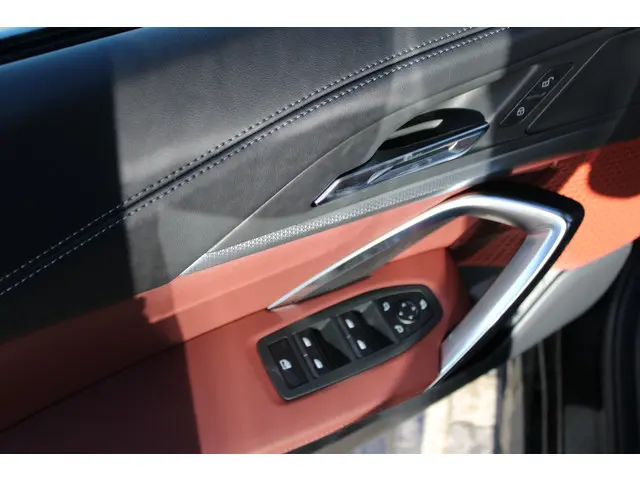 BMW iX1 eDrive20 M Sport 2026 Elektrisch 12