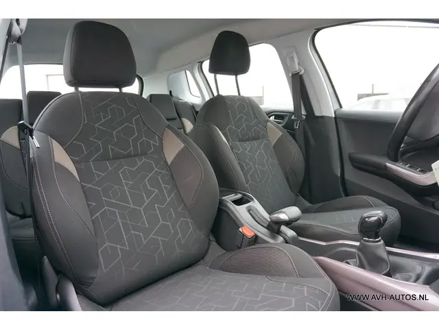 Peugeot 2008 1.2 PureTech Style 2016 Benzine 20