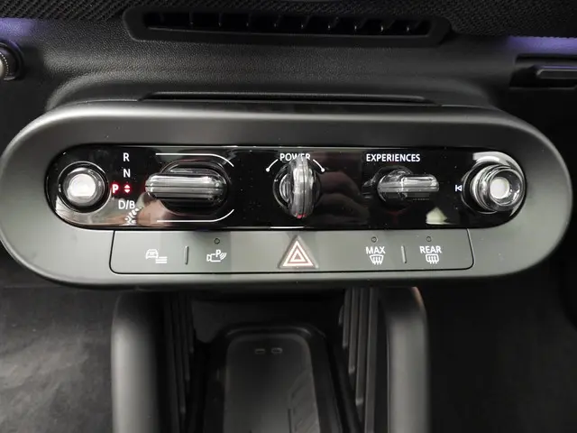 MINI 3-Deurs E 2024 Elektrisch 13
