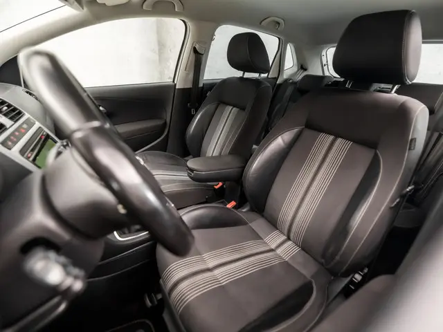 Volkswagen Polo 1.2-12V Sportline 2012 Benzine 13