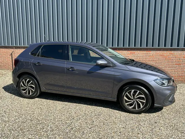 Volkswagen Polo 1.0 TSI Life Business 2023 Benzine 6