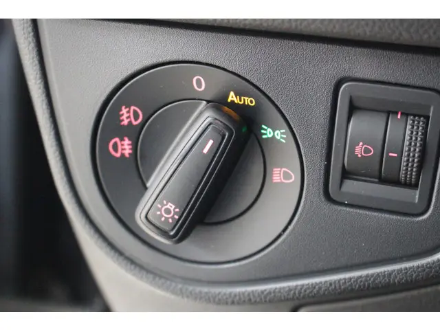 Volkswagen Polo 1.0 MPI Comfortline 2021 Benzine 12